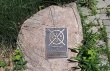 plaque-rock-gibson-park